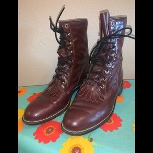 Justin lace-up boots. Great used condition. Burgundy.